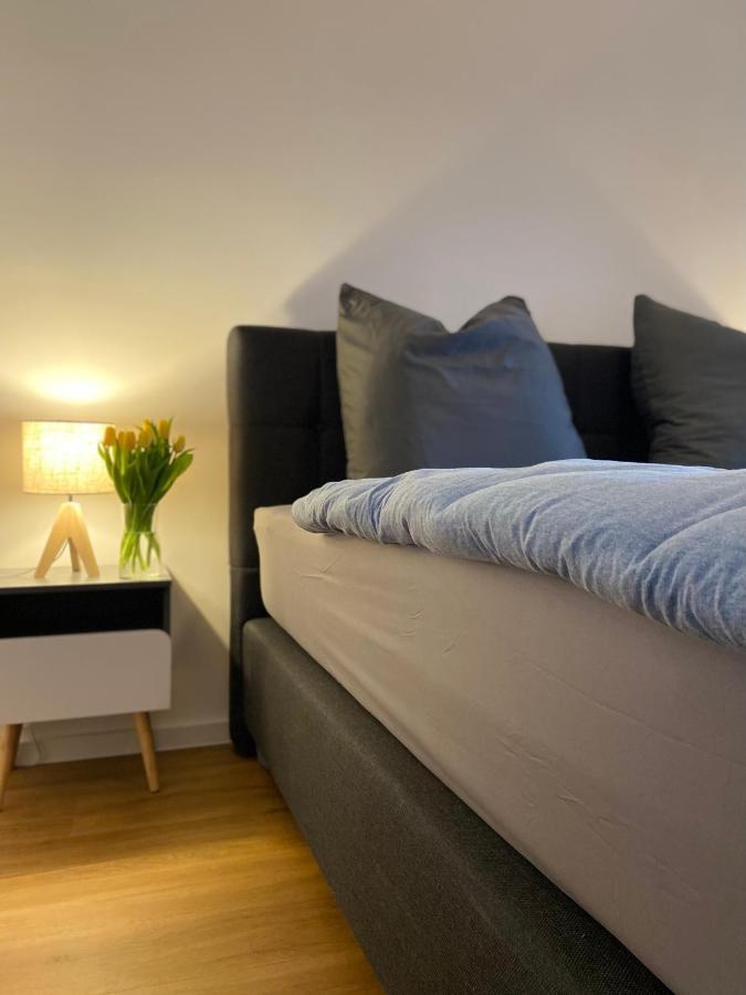 Traumhafte 115 Qm Ferienwohnung Am Steinhuder Meer, Ruhig, Komfortabel, Loggia, Parkplatz, Wifi Wunstorf Luaran gambar