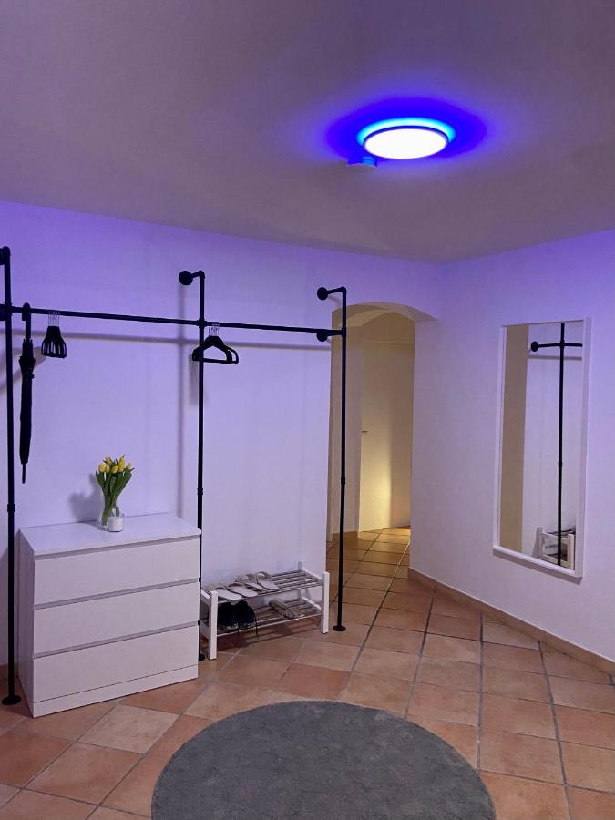 Traumhafte 115 Qm Ferienwohnung Am Steinhuder Meer, Ruhig, Komfortabel, Loggia, Parkplatz, Wifi Wunstorf Luaran gambar