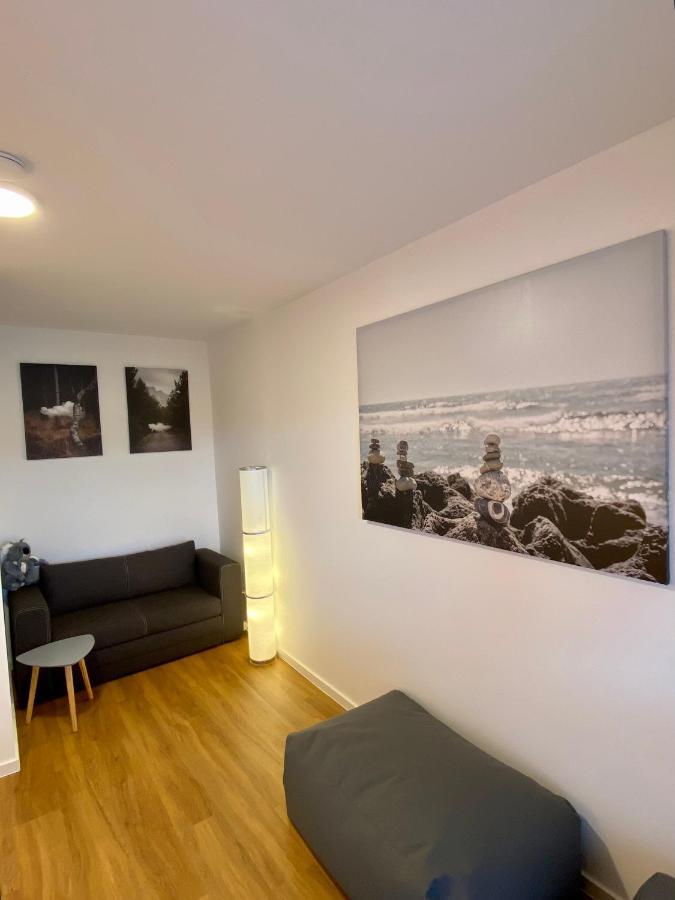 Traumhafte 115 Qm Ferienwohnung Am Steinhuder Meer, Ruhig, Komfortabel, Loggia, Parkplatz, Wifi Wunstorf Luaran gambar