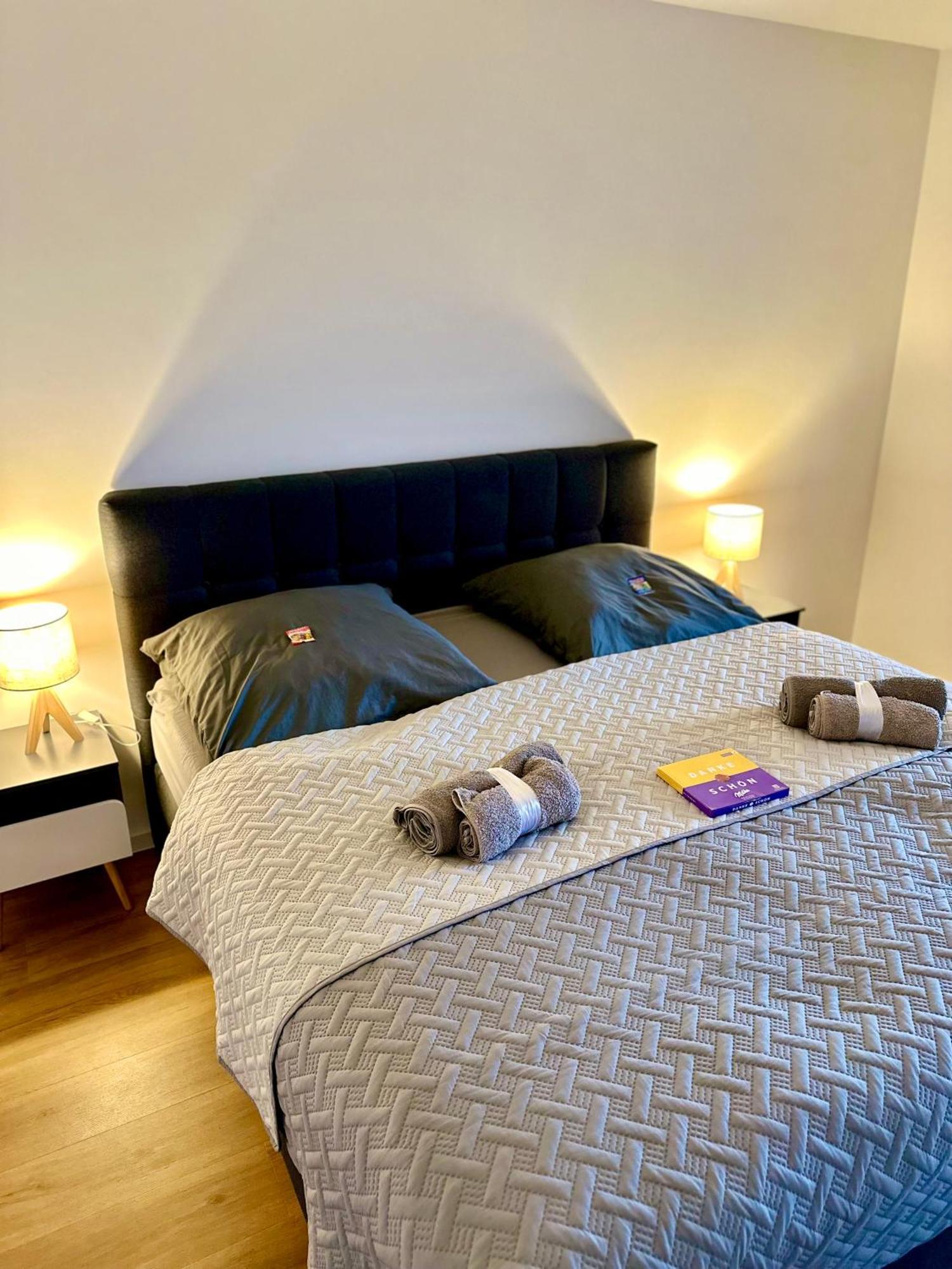 Traumhafte 115 Qm Ferienwohnung Am Steinhuder Meer, Ruhig, Komfortabel, Loggia, Parkplatz, Wifi Wunstorf Luaran gambar