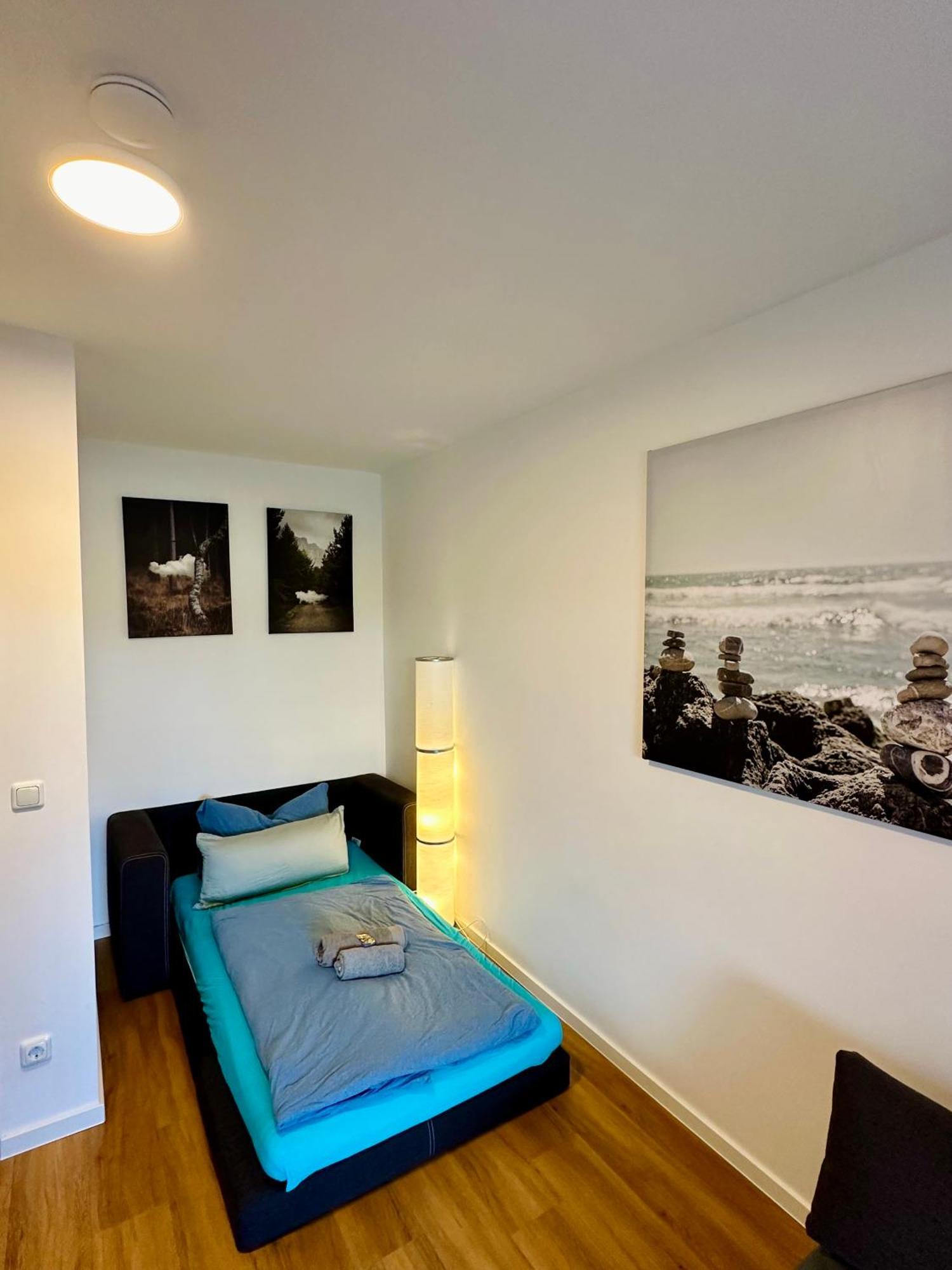 Traumhafte 115 Qm Ferienwohnung Am Steinhuder Meer, Ruhig, Komfortabel, Loggia, Parkplatz, Wifi Wunstorf Luaran gambar